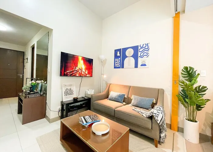 Sophisticated Bgc At Uptown Area #oursw30c2 Holiday home *